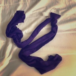 Violet tent scarf